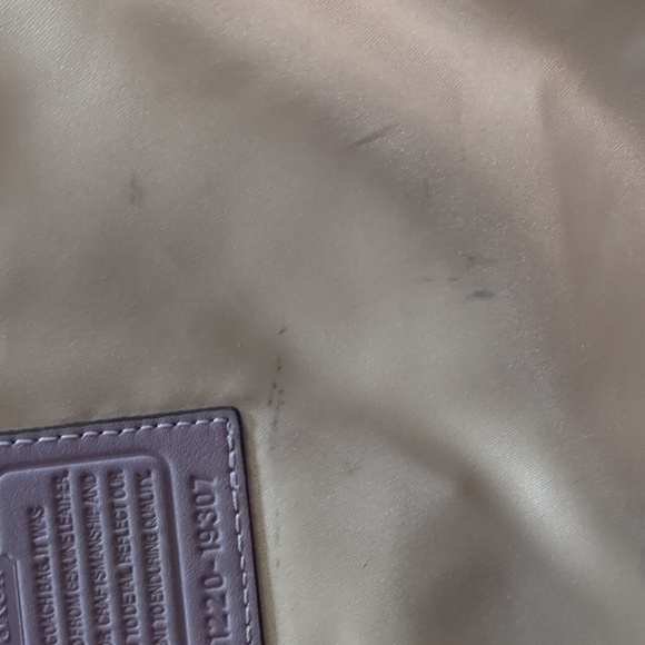 COACH* Kristen lavender tri textured leather bag w/silvertone hardware zip close - Picture 8 of 16